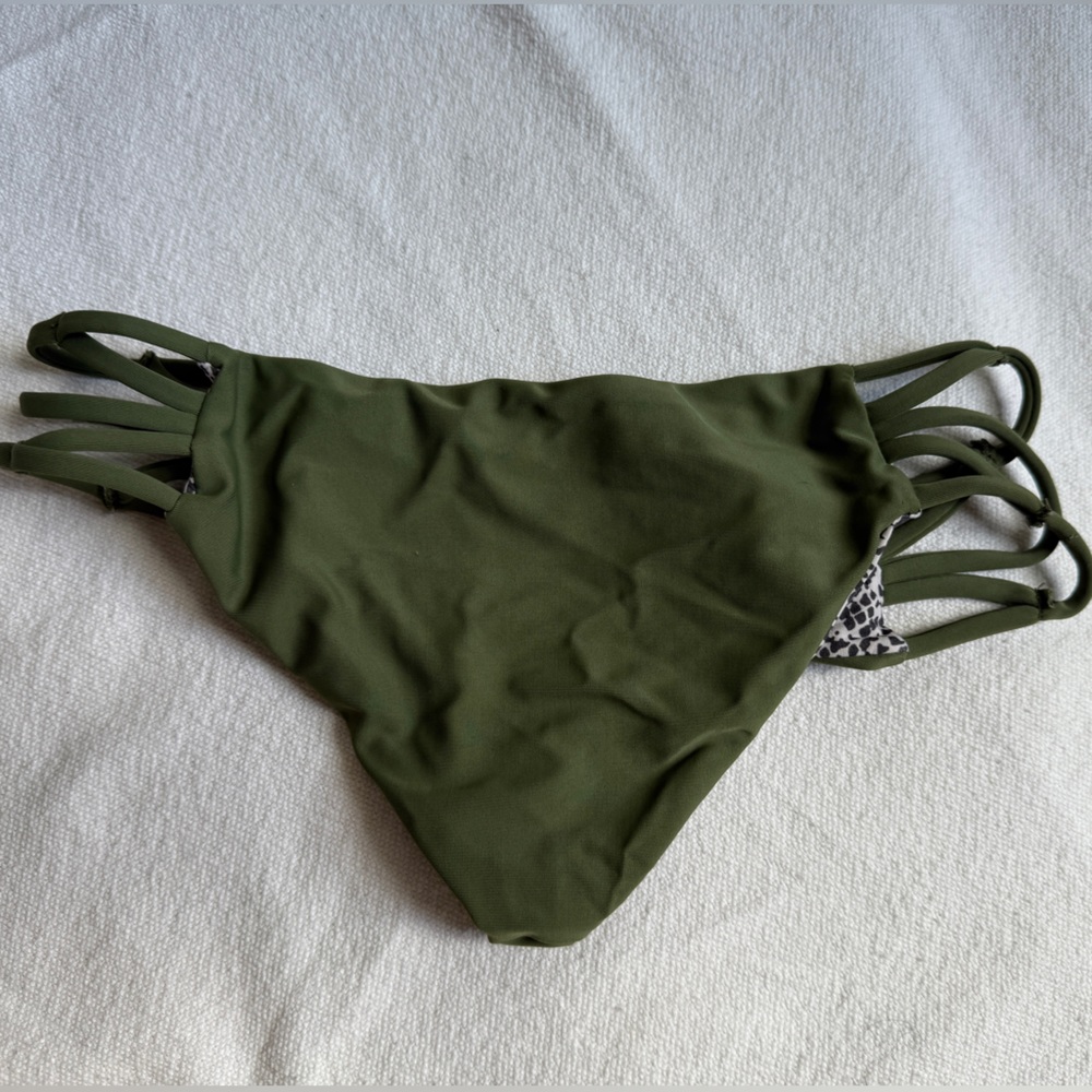 Acacia Swimwear Thailand Bikini Bottom - Picture 2 of 4